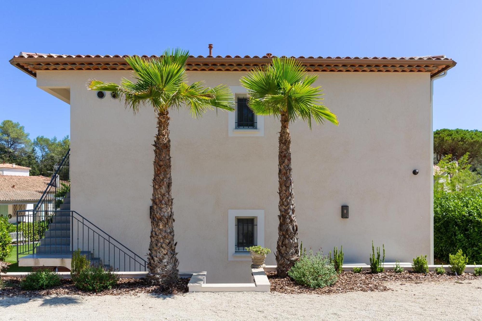 Luxurious And Spacious Apartment In The Heart Of The Cote D'Azur Roquefort-les-Pins Exterior photo